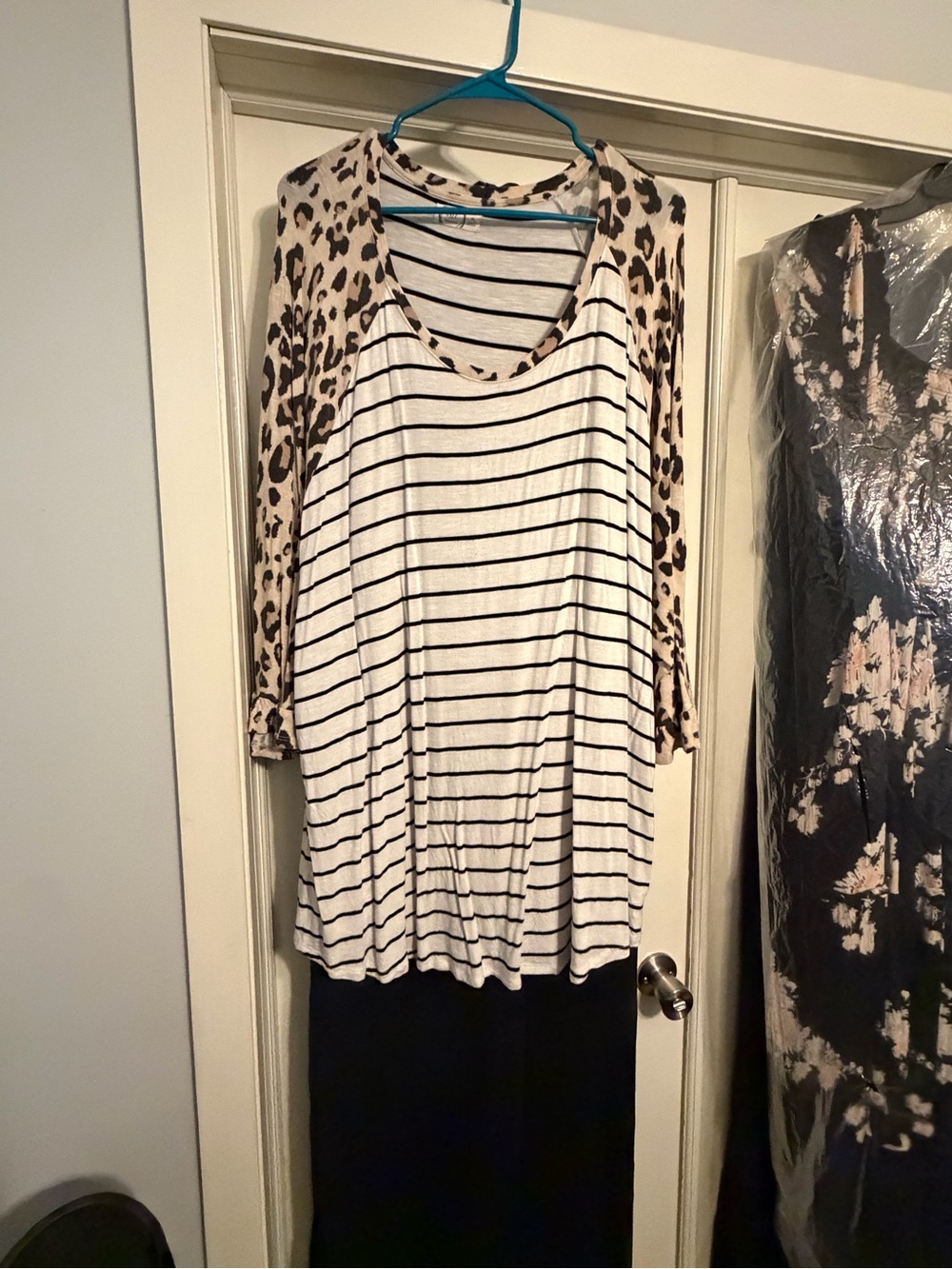 Striped Scoop Neck Long Sleeve Top with Leopard Raglan Sleeves - White/Tan